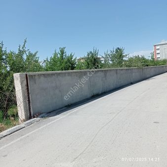 Buzhane Mahallesinde Satılık 915 M2 Arsa