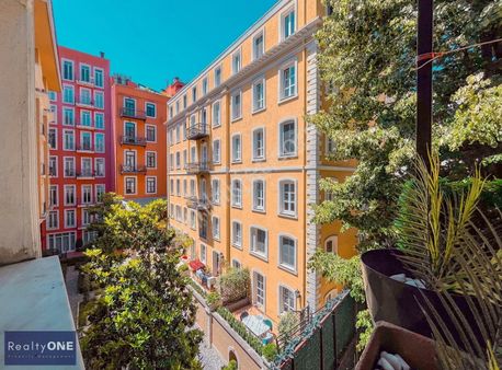 R-one Beyoğlu Tomtom Yenilenmiş Yatırıma Uygun 2+1 Satılık Daire