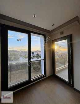 Turgutlu Ergenekon Mahallesin'de Satılık 3+1 Daire