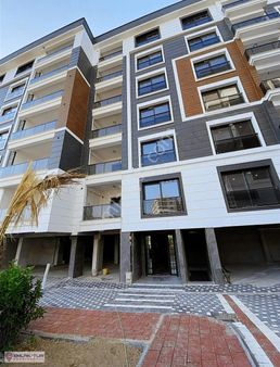 Emlak/turdan Ergenekon Mahallesi Sitede Arakat