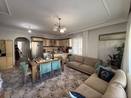 Didim Efeler Altın Ekmek Arkası Merkezi Konum Geniş Masrafsız 3+1