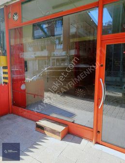 Kayra'dan Meydanda Kiracılı -yatırımlık-55 M2 Meskenli Dükkan!!