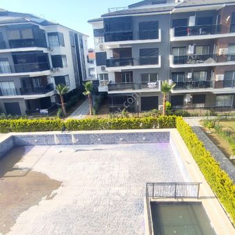 Kuşadası Değirmendere Bölgesinde Satılık 2+1 Daire