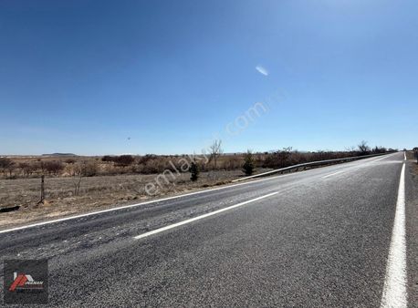 İnanan Emlaktan Nevşehir-gülşehir Yoluna Sıfır Konumda Arazi