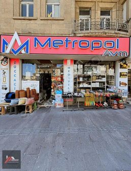 İnanan Emlaktan Atatürk Bul. Devren Satılık Züccaciye Dükkanı