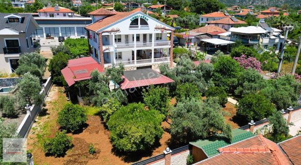 Tuana Gayrimenkul'den Yeni Mh. 6+1 Tam Müstakil Havuzlu Villa