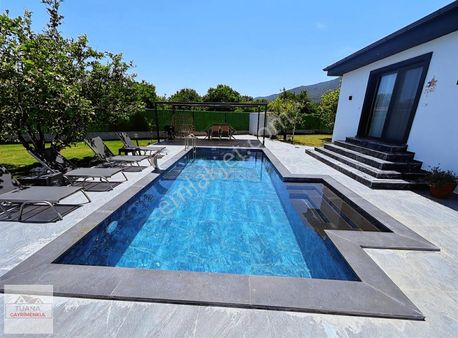 Tuana Gayrimenkul'den Döğüşbelen'de Kiralık 2+1 Villa