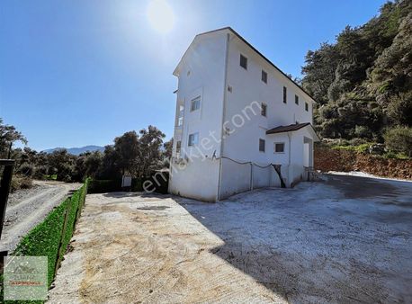 Tuana Gayrimenkulden Köyceğiz Ekincik De Kiralık 1+1 Daire