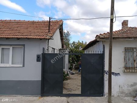 Pak Yapı'dan Satılık Bahçeli Mustakil Ev 2+1edremit Bostancı Mah.