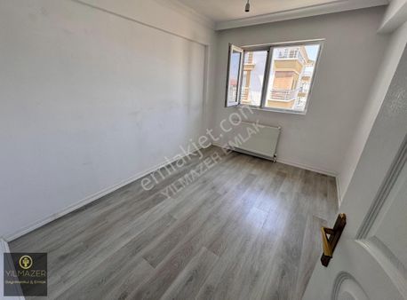 Yılmazer'den Beşikkaya Merkezi Cadde Üzeri 2+1 Ara Kat Masrafsız