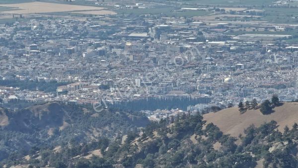 Yuvam Gayrimenkul'dan Manisa Salihli Çelikli Mah. Satılık Tarla