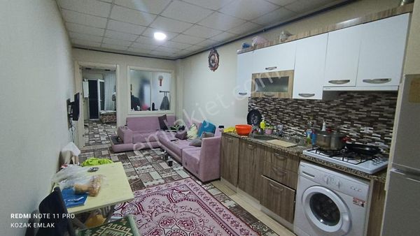 Satılık 1+1 Apart Barbaros Caddesinde