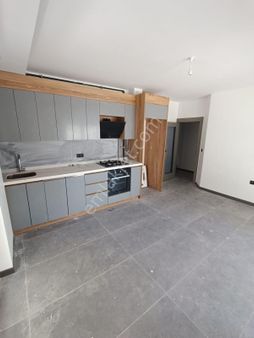 Mç Emlak'tan Mareşal Çak. Mah'sınde Asansörlü 2+1 Satılık Daire