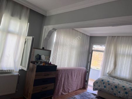 Merkezi Konumda Kaçırılmayacak Fırsat: Geniş Ve Ferah Ters Dubleks Daire!