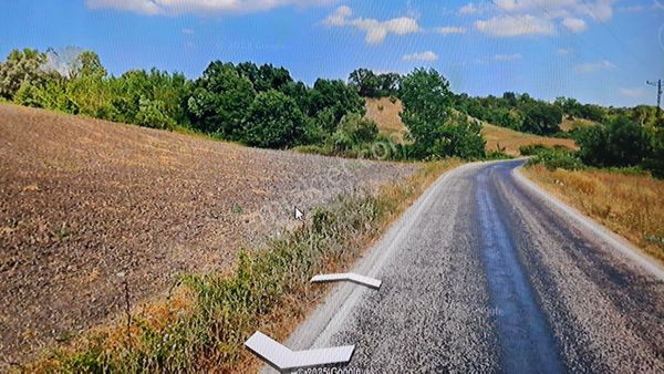 Bursa Mustafakemalpaşa Lalaşin De Yola Cephe Satılık Tarla