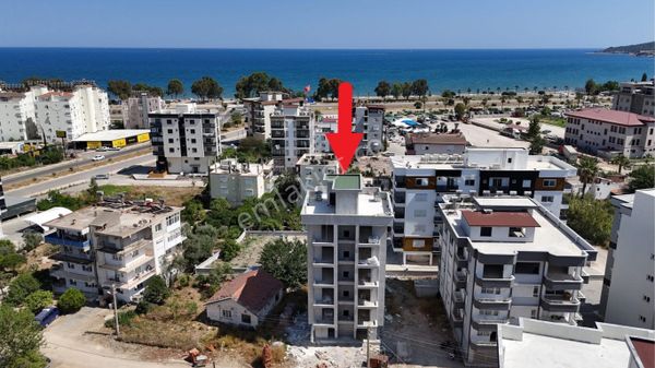 Emniyet Arkasında Deniz Manzaralı Lüks Satılık 1+1 Daire