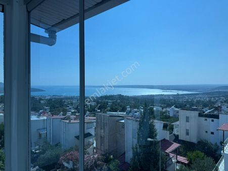 Akbük'te Özburçak Sitesinde Mükemmel Villa