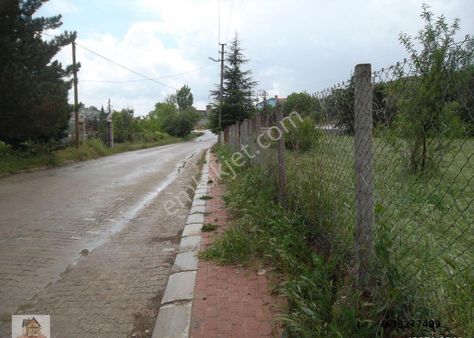 Uşak Çokkozlarda Çevre Yolu Cepheli 2150 M2 Bağ .