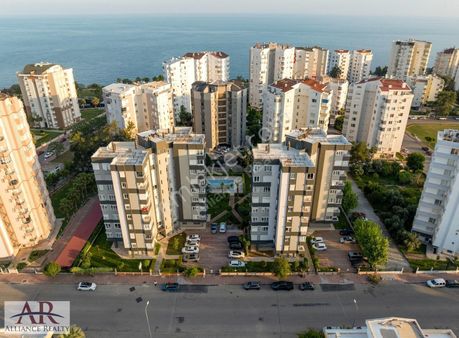 Turizm Acentası,güzellik Merkezi,mimarlık Ofisine Uygun