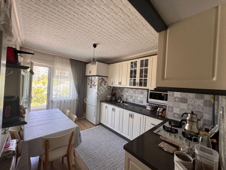 Prf.dr.necmettin Erbakan Cd Üzerinde Yapılı Ön Cephe Satılık 3+1