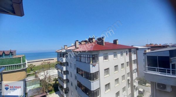 Denizevleri'nde Sahile 40 Metre Satılık Dubleks Daire