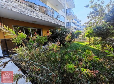 Kuşadası Merkezde Bahçe Katı 2+1daire
