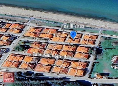 Kuşadası Nazilli Sitesi'nde Denize 2. Sıra, Manzaralı 2+1 Villa!