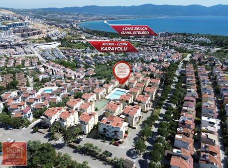 Kuşadası Kadınlar Denizi'nde 4+2 Havuzlu Sitede Fourleks Villa
