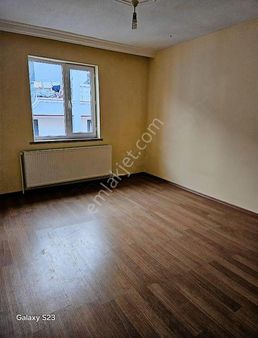 Kanlıca Mh 125 M2 Genıs Ferah Bakımlı Daıre Kiraliktir