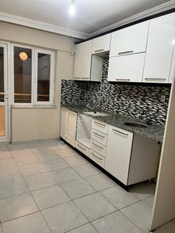 Hürriyet Caddesine Yakın Yeni Bina Müstakil Tadında 2+1 Masrafsız Daire