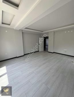 Atakumda Salon Mutfak Ayrı Ulaşıma Yakın 2+1 Daire