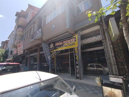 Afyon Merkezde Mecidiye Cadde Üzerinde Satılık Dükkan Mağaza 100 M²