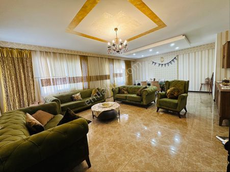 Mezitli Viranşehir’de Satılık 4+1 Fırsat Daire