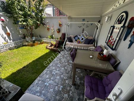 A L C Den Metromalle 5dk 3 Katlı Nezih Keyifli Bahceli 3+2 Villa