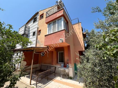 Kuşadası Yavansu'da Hesaplı Fırsat 3+1 Tribleks Villa