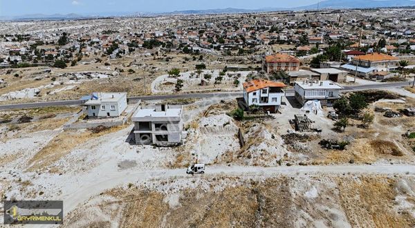 1 Emlak 'da Nevşehir Çat Kasabasında İmarlı 494 M2 Arsa