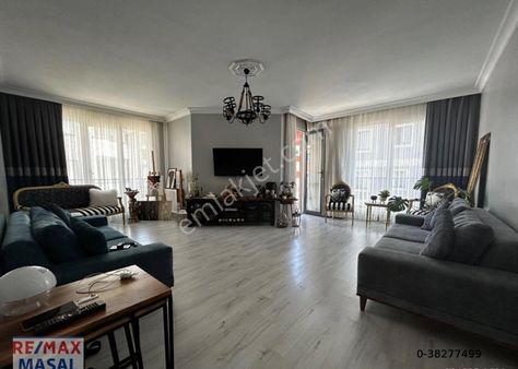 Çekmeköy Mimar Sinan Da 3+1 Caddeye Sıfır Satılık Dubleks