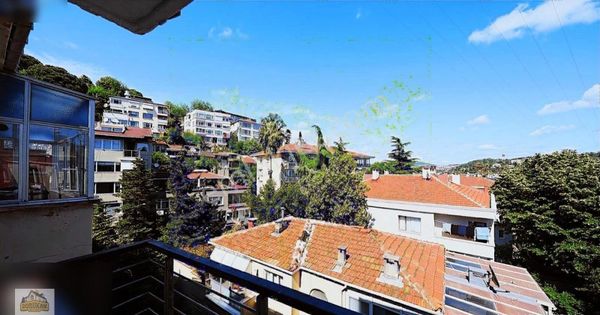 Bebek Mahallesi'nde Boğaz Manzaralı 3+1 Satılık Daire