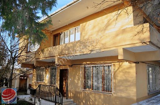 Silivri Büyükkılıçlıda 800m2 Arsası Bulunan Satılık Müstakil Ev