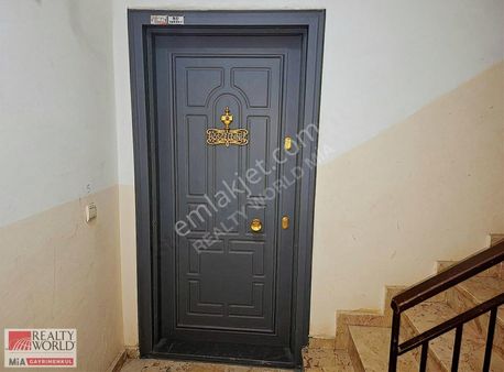 Tahılpazarı Mahallesinde Full Tadilatlı 3+1 Satılık Daire