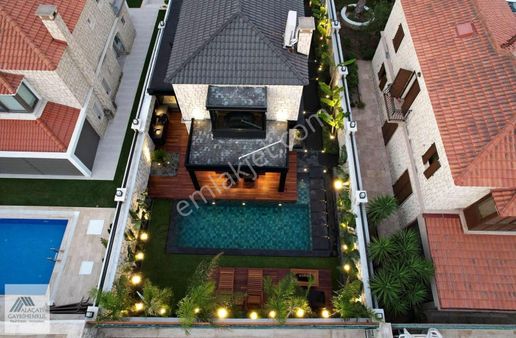 Alc 'den Alaçatı Ultra Lux Kiralık Villa