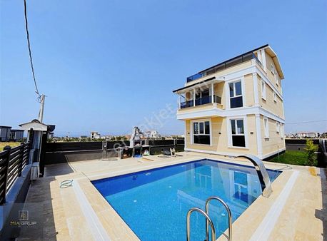 ▃▅▇mia Grup▇▅▃ 320 M2 & Havuzlu 6+1 Teraslı Ultra Lüx Villa !