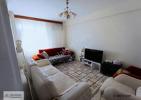 Pirireiste Cad Üzeri Doğalgazlı Güzel Konumlu Satılık 3+1 Daire