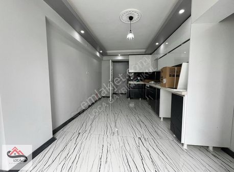 Ayaş Blv Paraleli 4+1 1.kat 155m2 Cam Blkon Full Yapılı Satılık