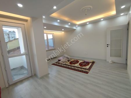 Sultanbeyli'de 2+1 Lüks Daire