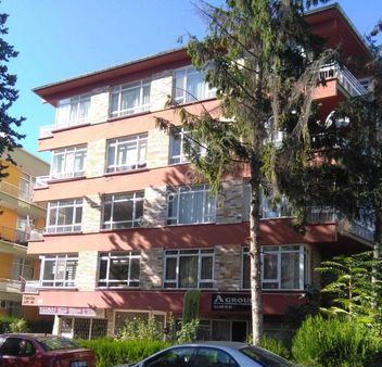 A Groptan Güzeltepe Abidin Daver Sokakta 2 Kat İçi Yapılı 3+1 130 M2 Satılık Daire