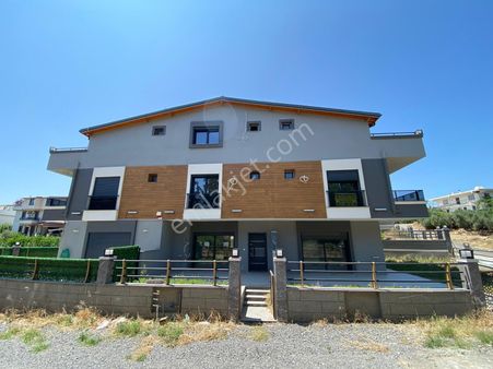 Global,den Merkezi Konumda 3+1 Villa