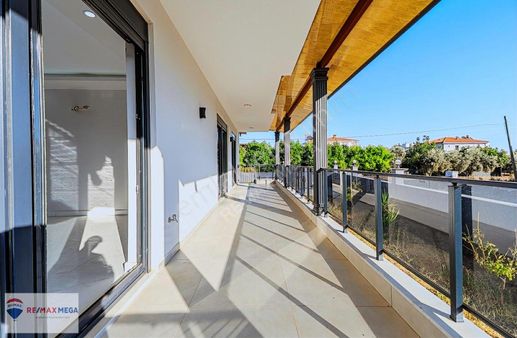 Altınkale Mahallesi'nde Geniş Bahçeli 5+1 Satılık Villa