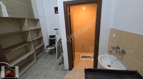 Yıldırımbeyazıtta Mix Avm'nin Karşısında Acil Satılık Dükkan!!!!