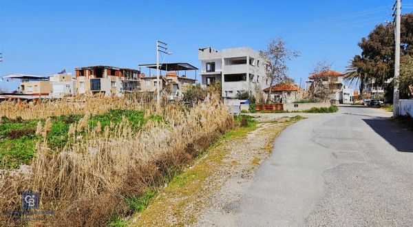 Sasalı Köyiçi Merkezde Satılık Konut İmarlı Arsa